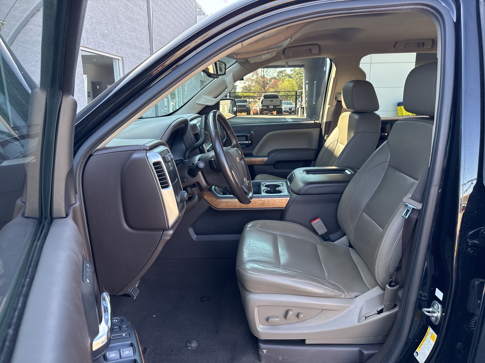 2018 Chevrolet Silverado 1500 LTZ photo 14
