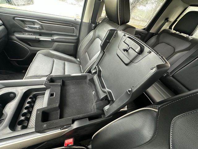2022 Ram 1500 Laramie photo 24