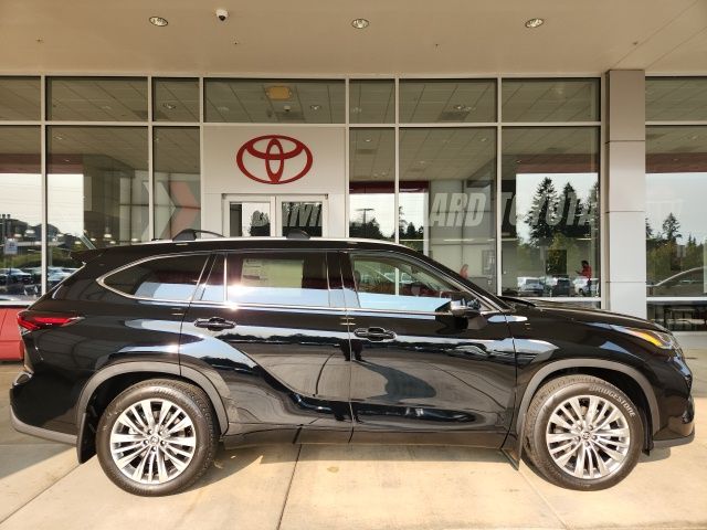 2025 Toyota Highlander XLE XSE Platinum Limited photo 2