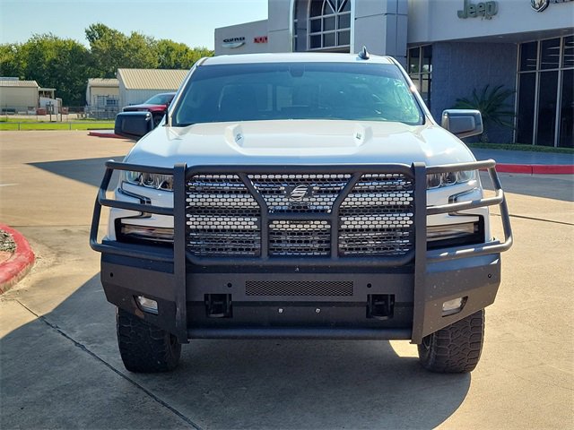 2020 Chevrolet Silverado 1500 RST photo 2