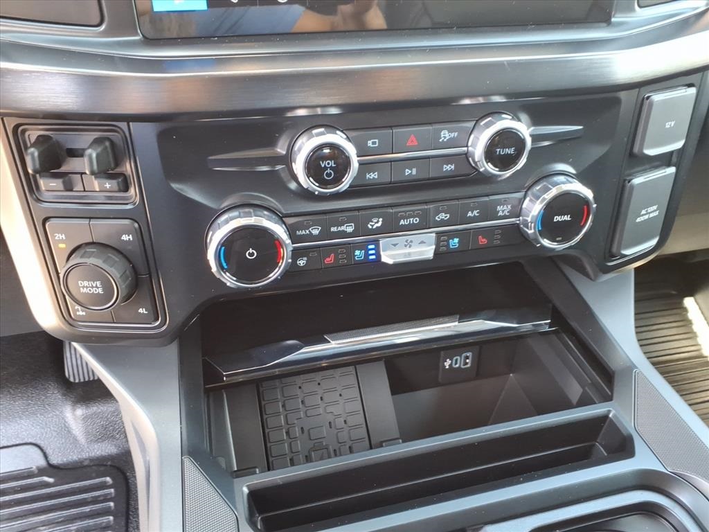 2026 Ford F-250 Lariat photo 20