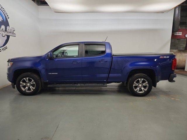 2015 Chevrolet Colorado Z71 photo 2