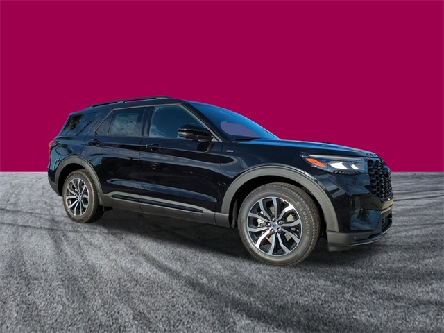 2026 Ford Explorer ST-Line photo 2
