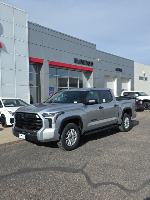 2026 Toyota Tundra SR5's photo