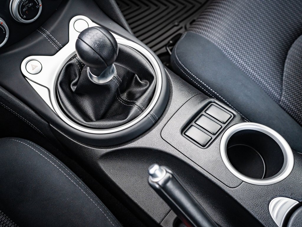 2017 Nissan 370Z Sport photo 28