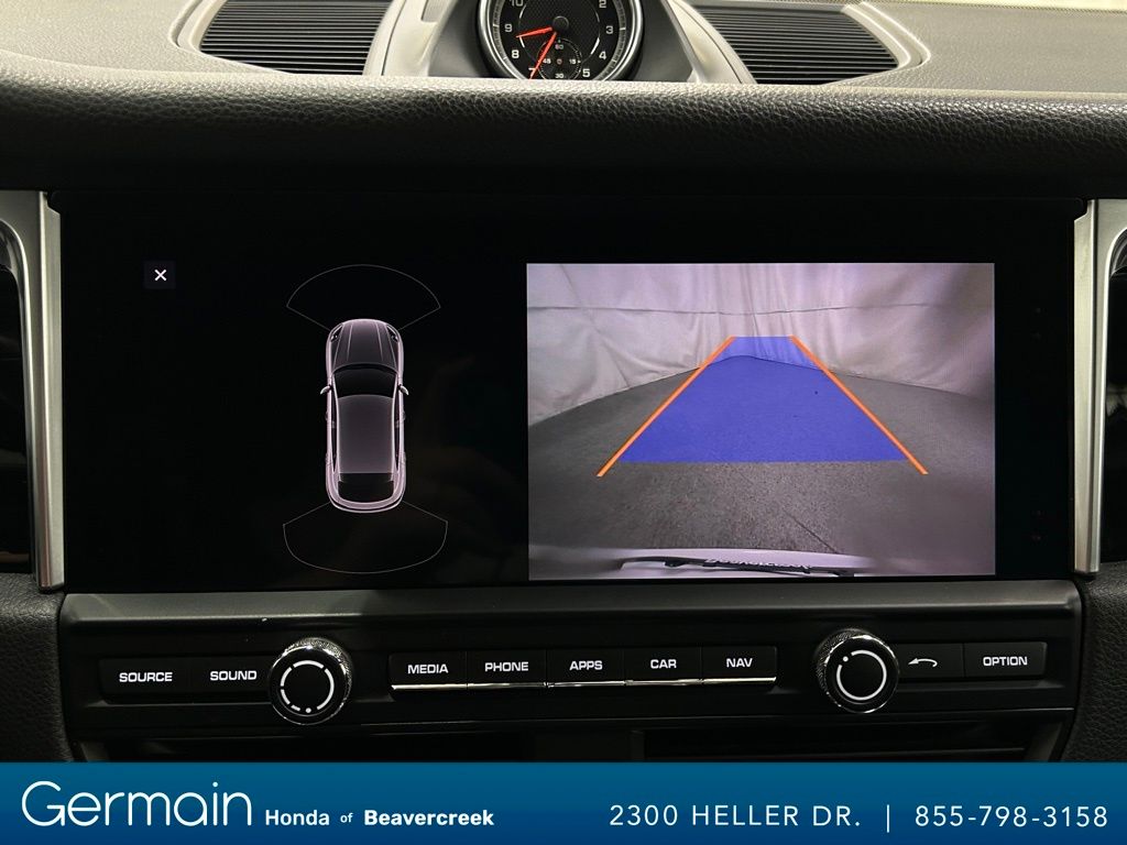 2020 Porsche Macan S photo 19