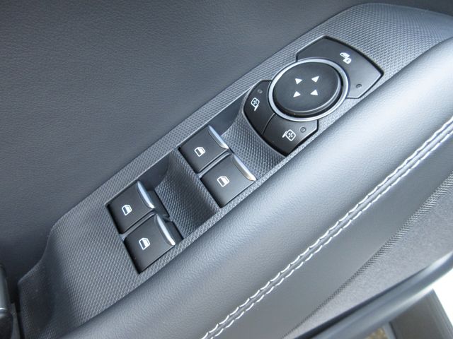 2025 Ford Mustang Mach-E Select photo 9