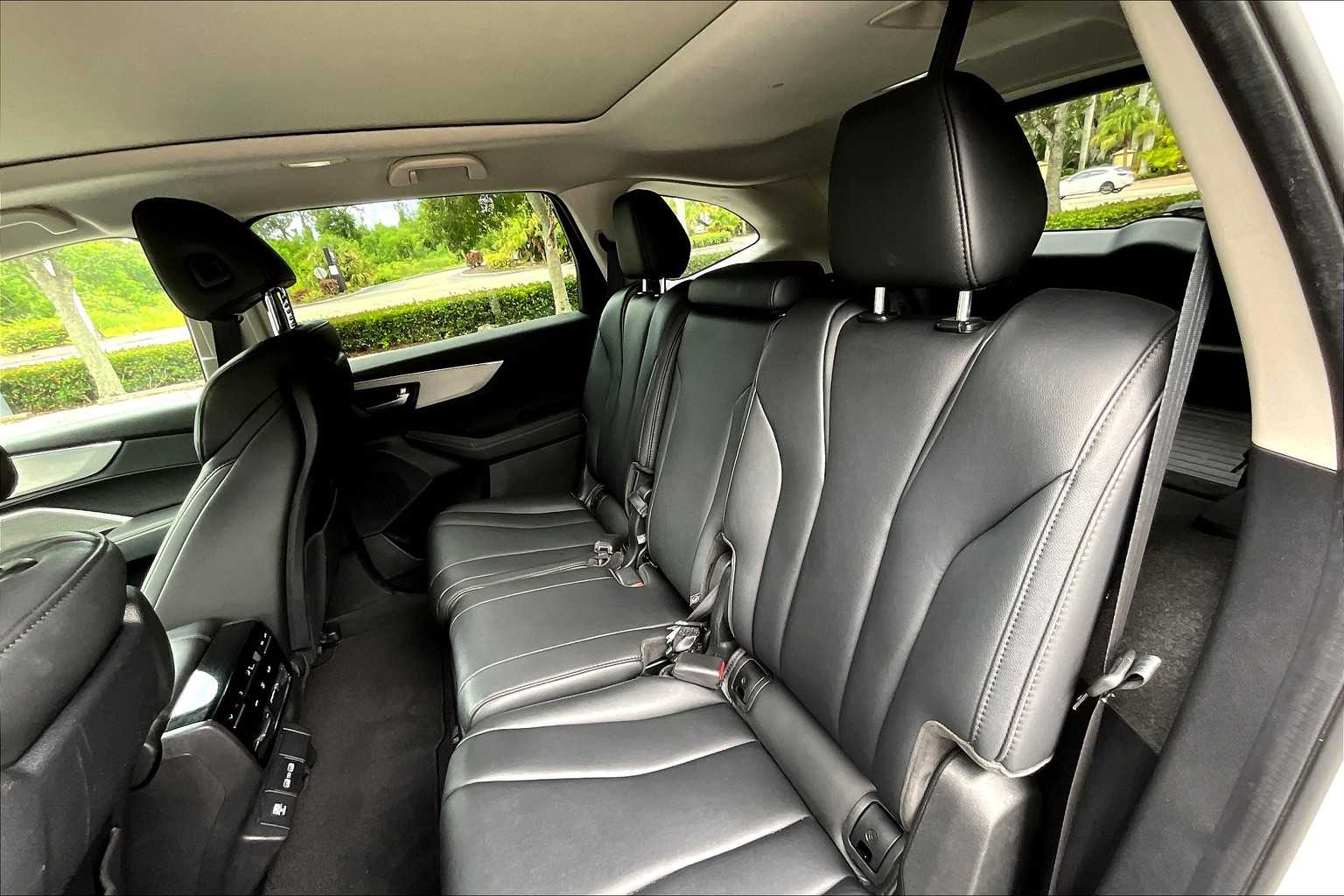 2024 Acura MDX photo 18