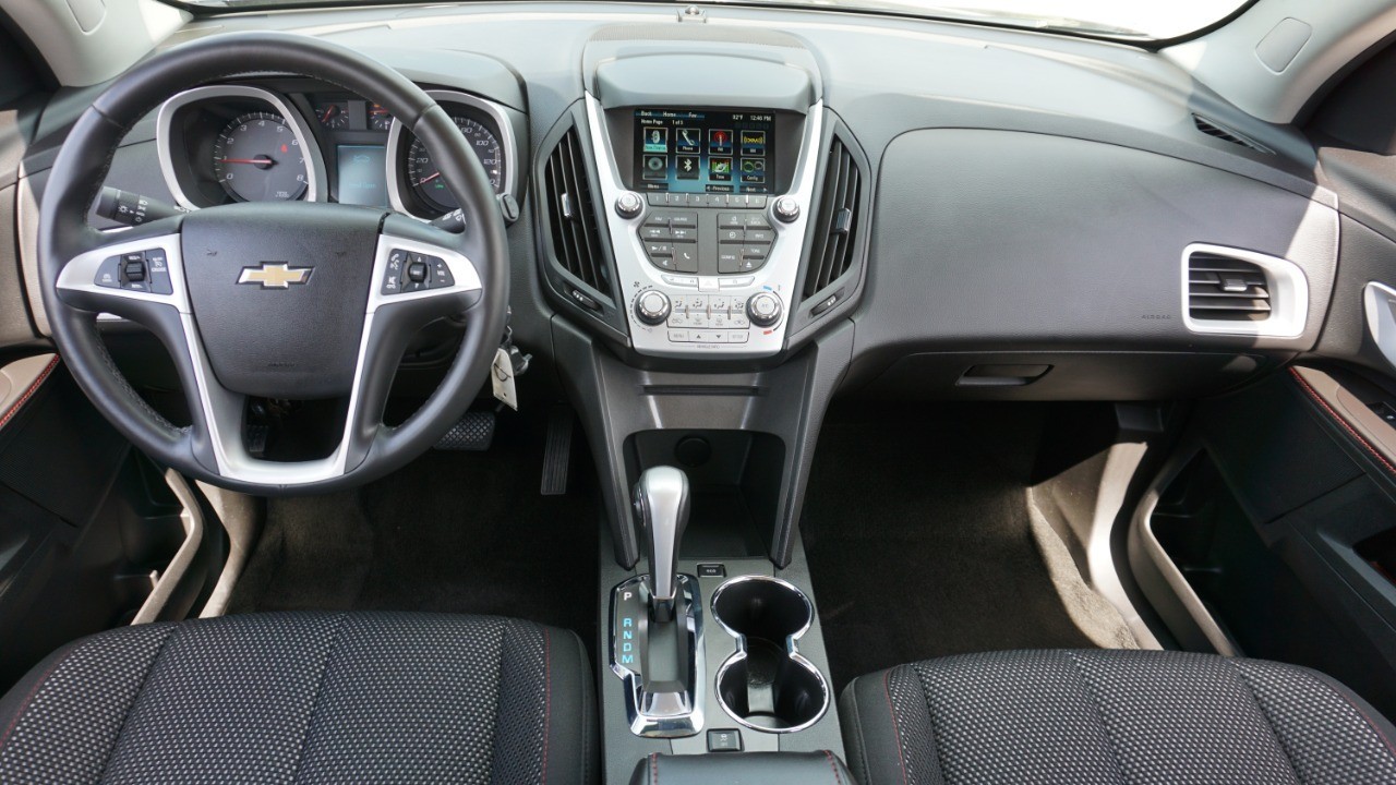 2015 Chevrolet Equinox LT photo 24