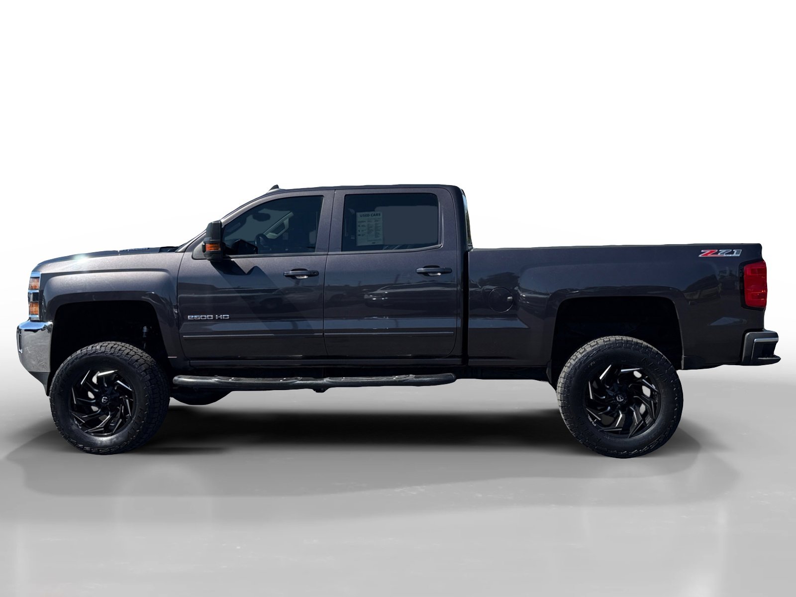 2015 Chevrolet Silverado 2500HD LT photo 2