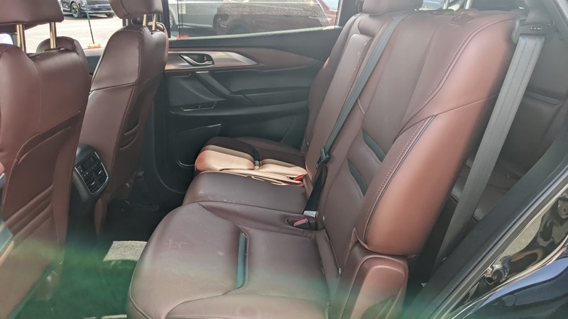 2019 Mazda CX-9 Signature Sport photo 10