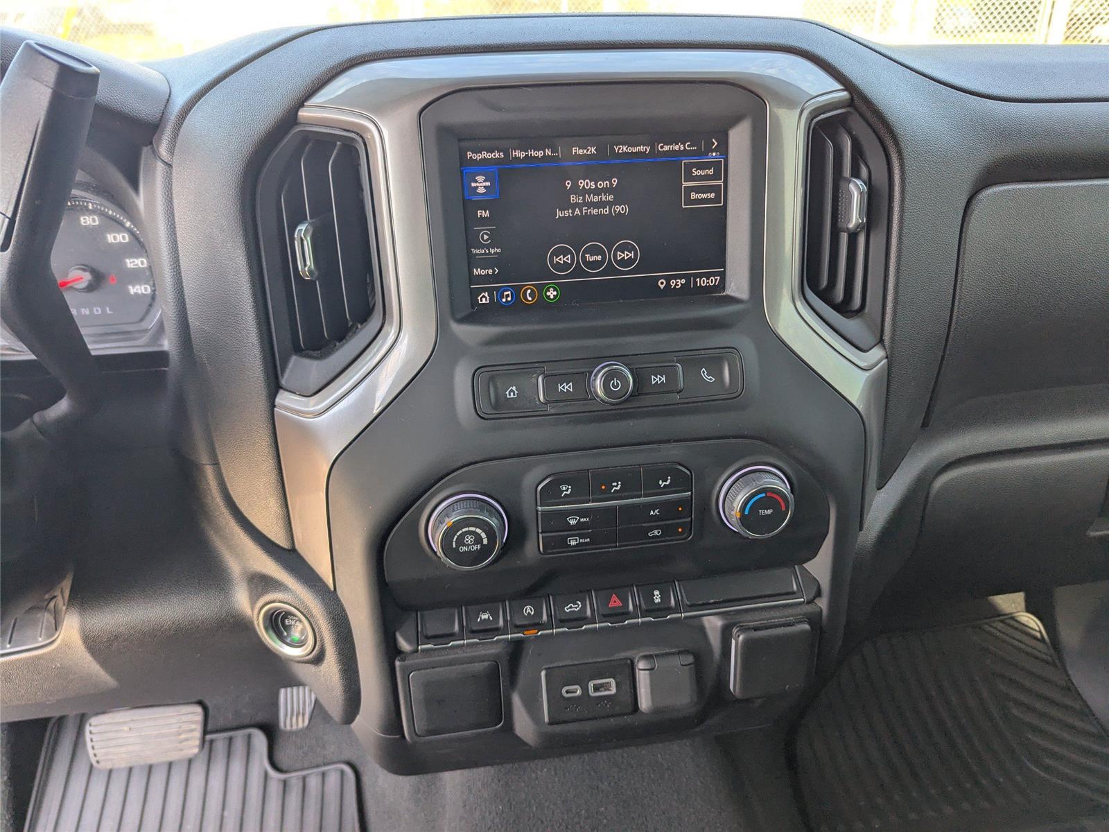 2022 Chevrolet Silverado 1500 Custom photo 22