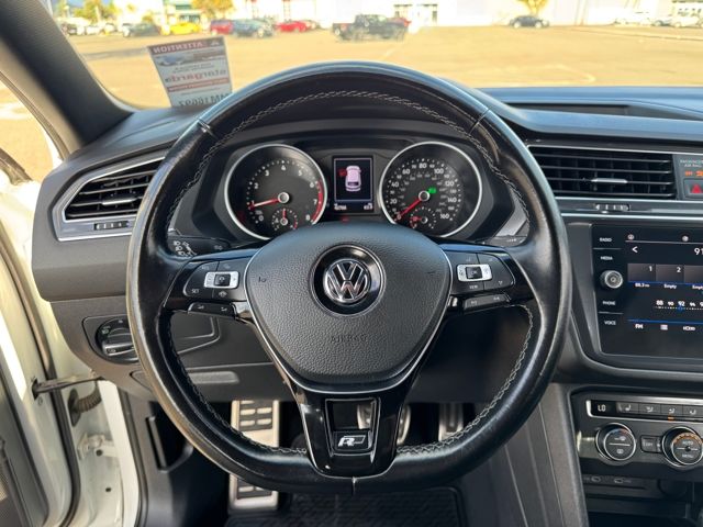 2021 Volkswagen Tiguan SE R-Line Black photo 6