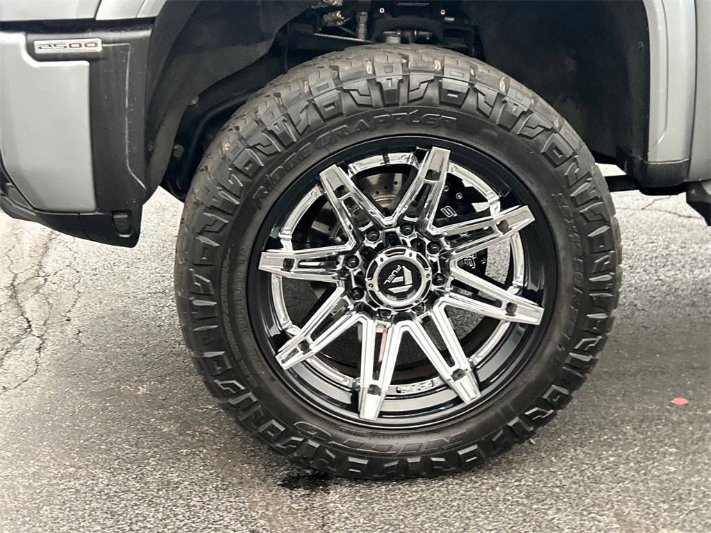 2024 GMC SIERRA HD - Image 10