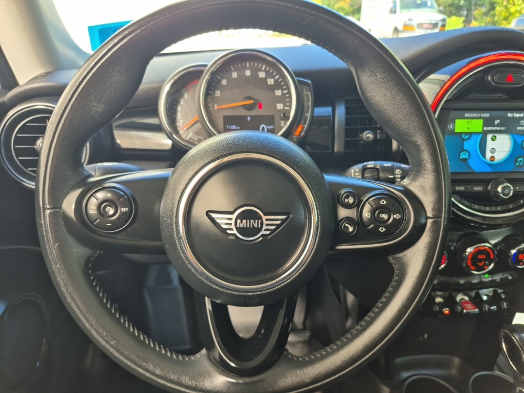 2019 Mini Cooper 2 Door Hardtop photo 11