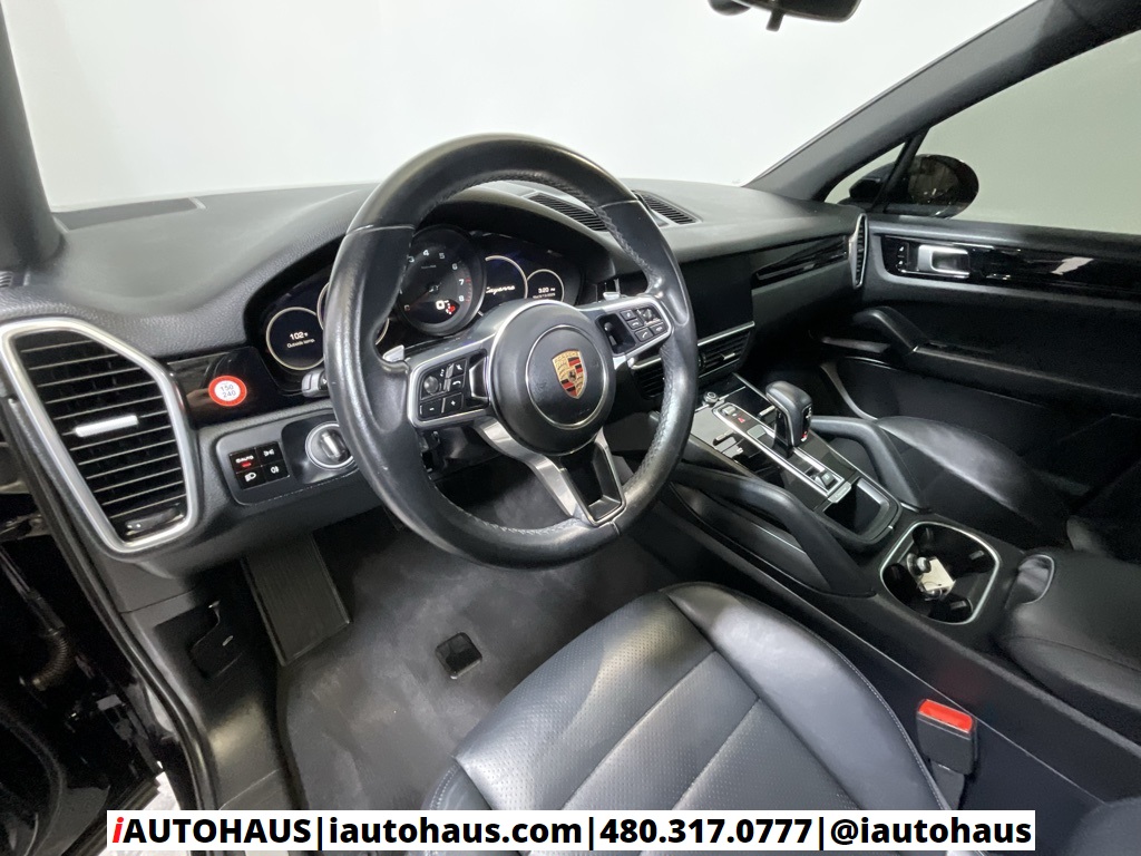 2019 Porsche Cayenne Base photo 9