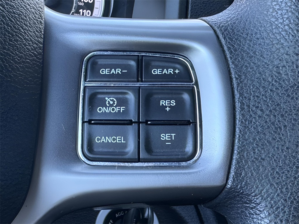 2022 Ram 1500 Classic Warlock photo 18