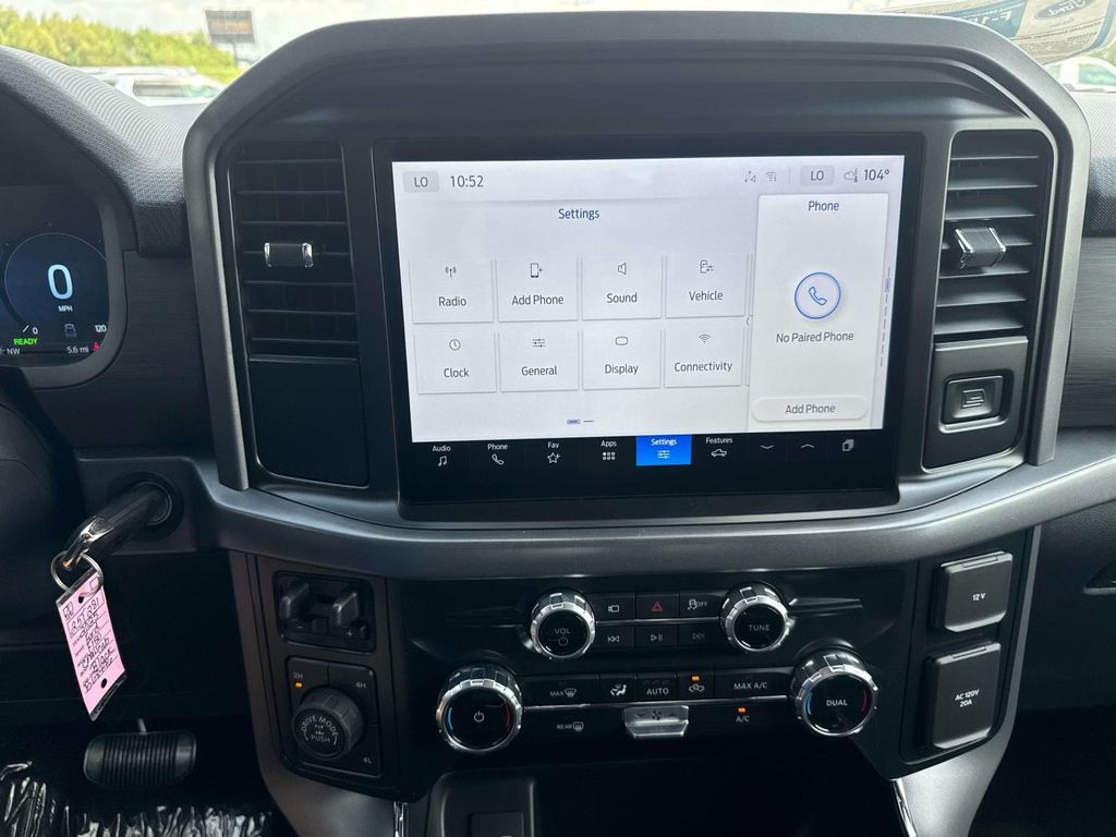 2025 Ford F-150 XLT photo 11