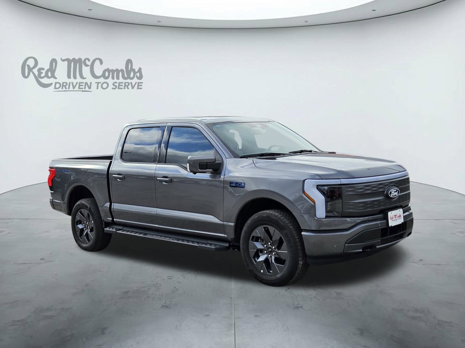 2025 Ford F-150 Lightning Lariat's photo