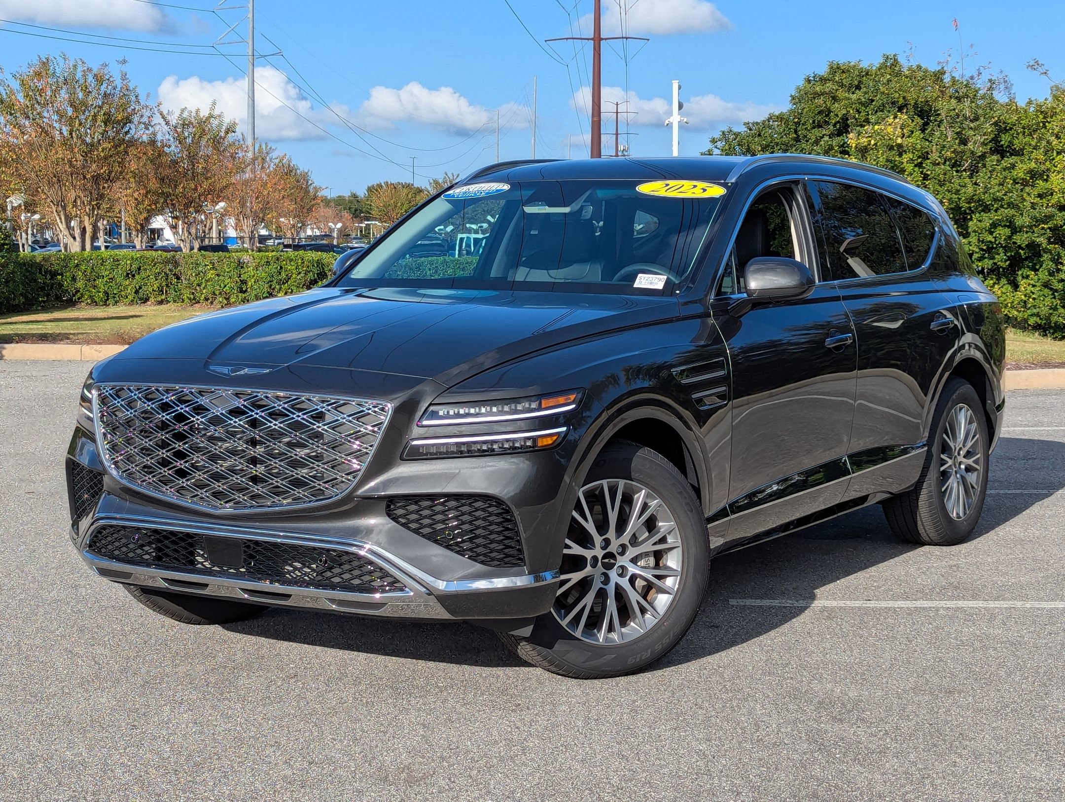 2025 GENESIS GV80 Base's photo