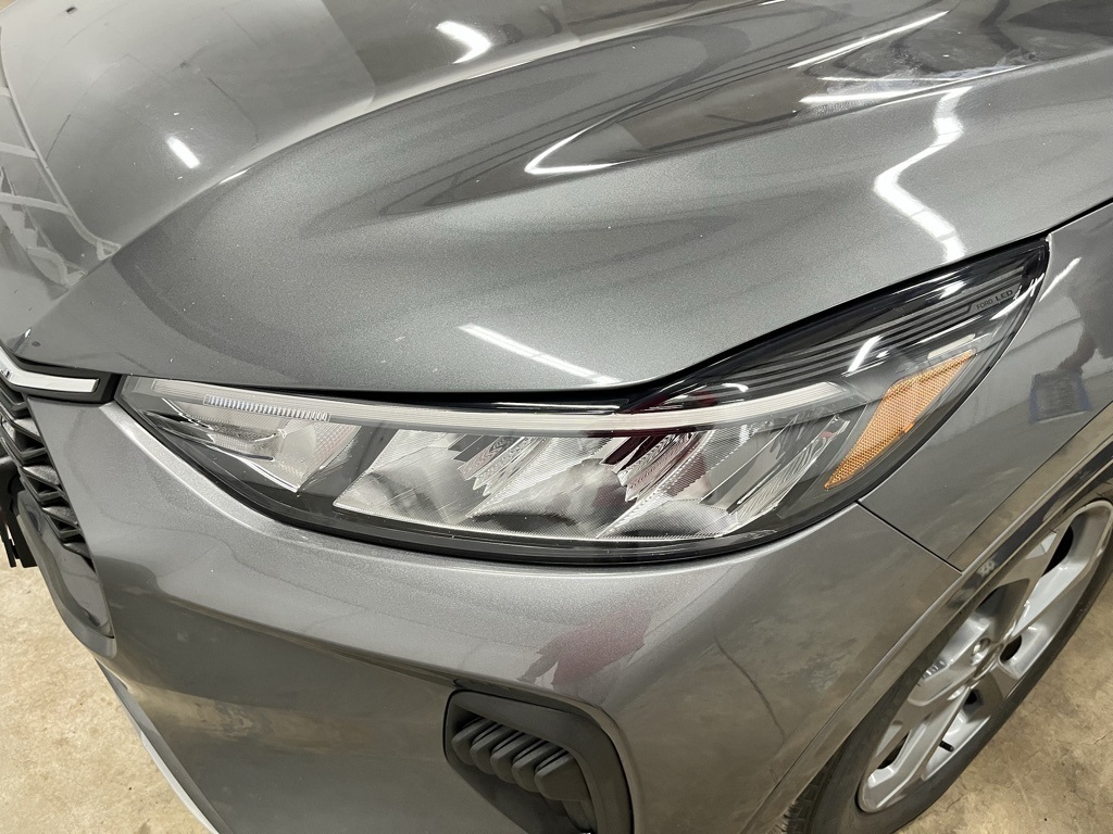 2023 Ford Escape ST-Line photo 8