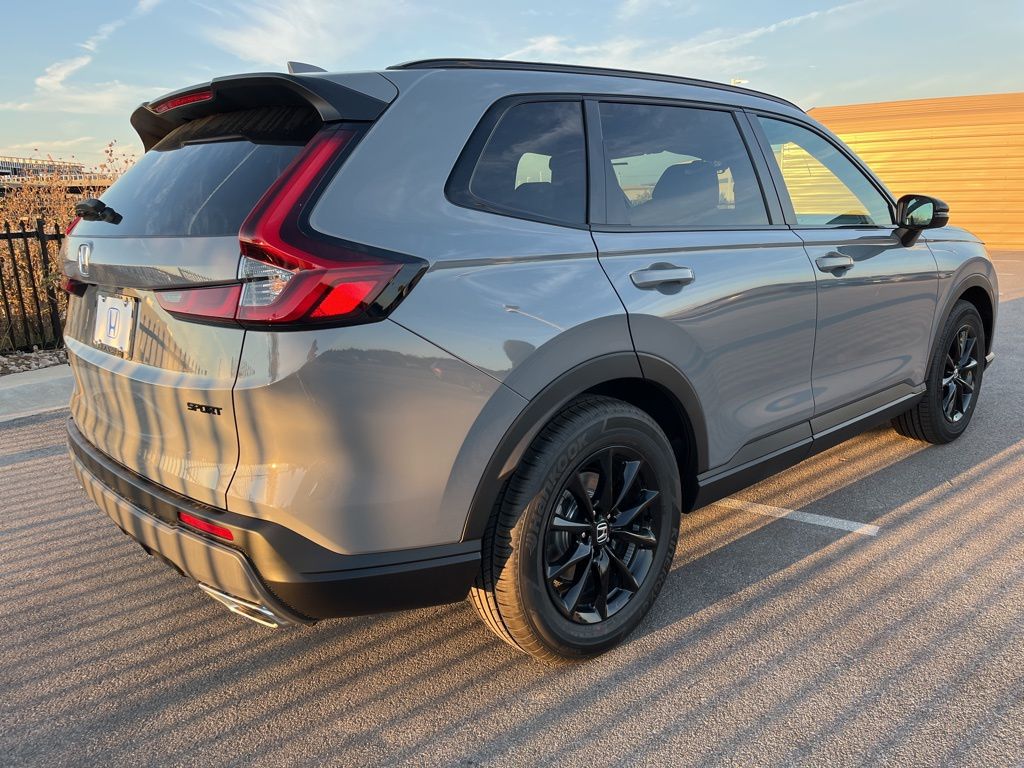 2026 Honda CR-V Hybrid Sport photo 3