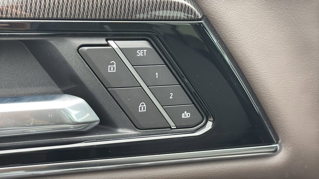 2025 Gmc Yukon XL photo 31
