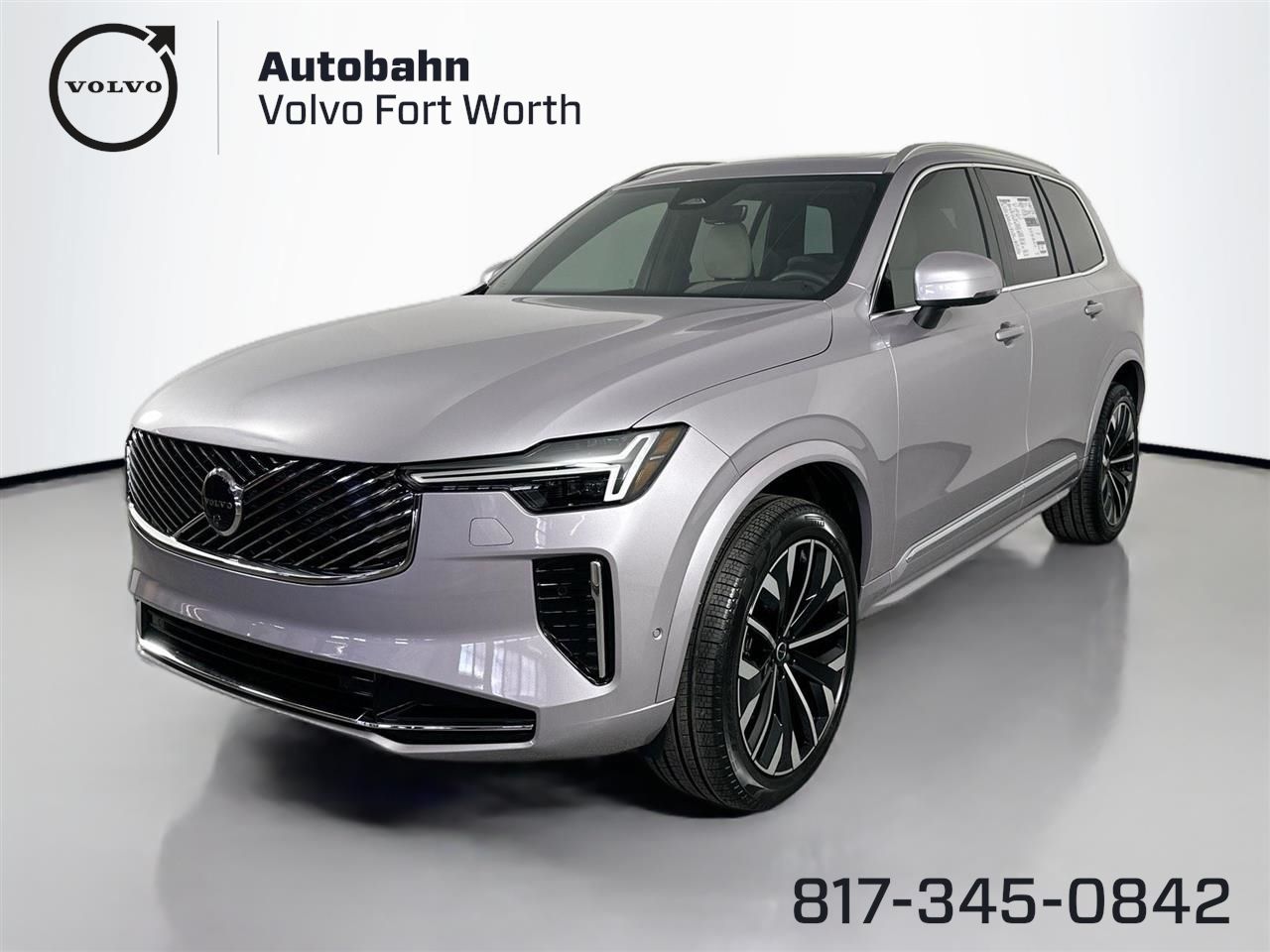 2026 Volvo XC90 Plus's photo