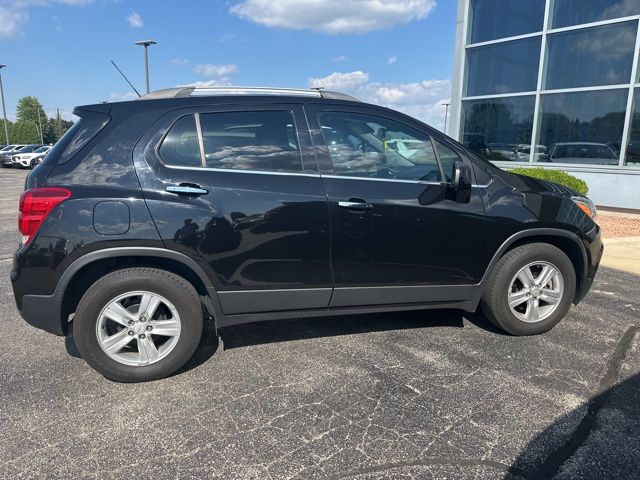 2020 Chevrolet Trax LT photo 6