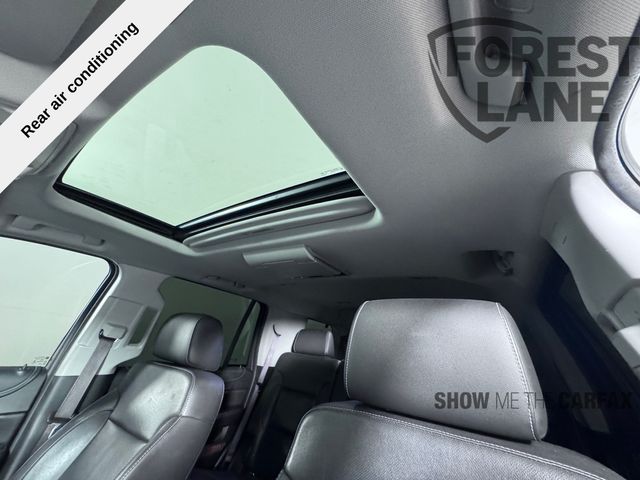 2016 Chevrolet Tahoe LTZ photo 12