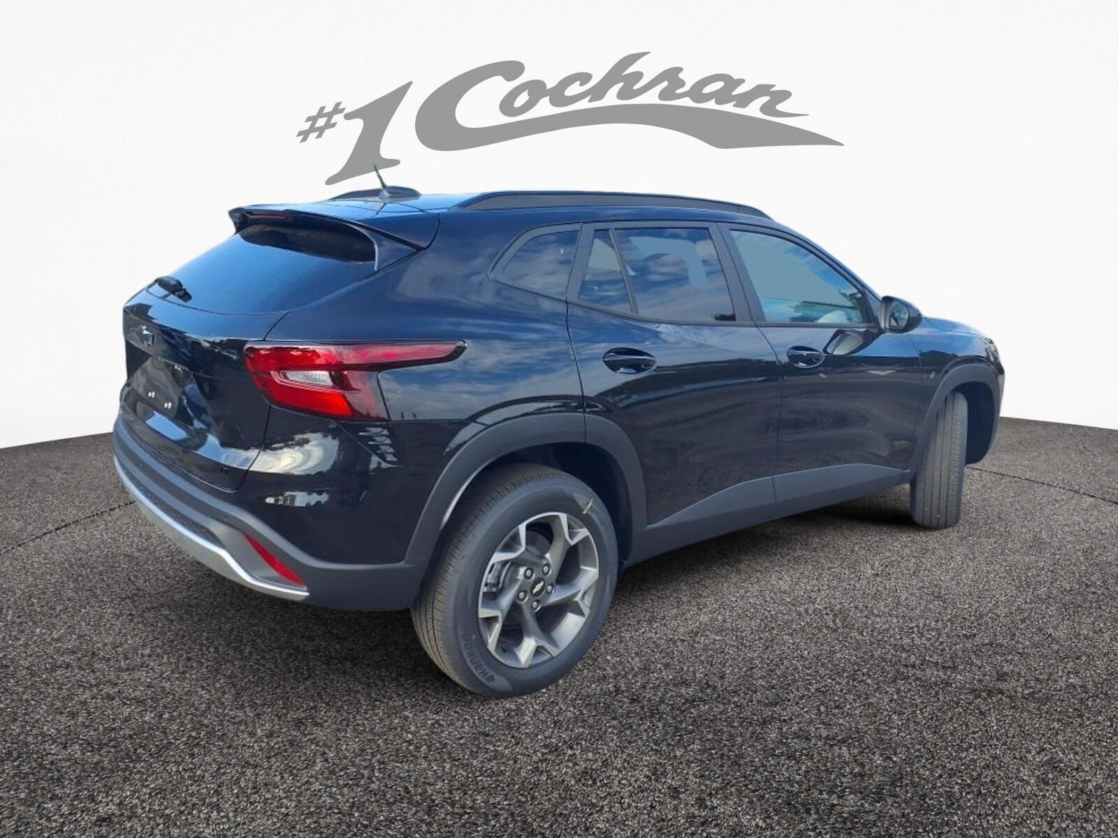2025 Chevrolet Trax LT photo 3