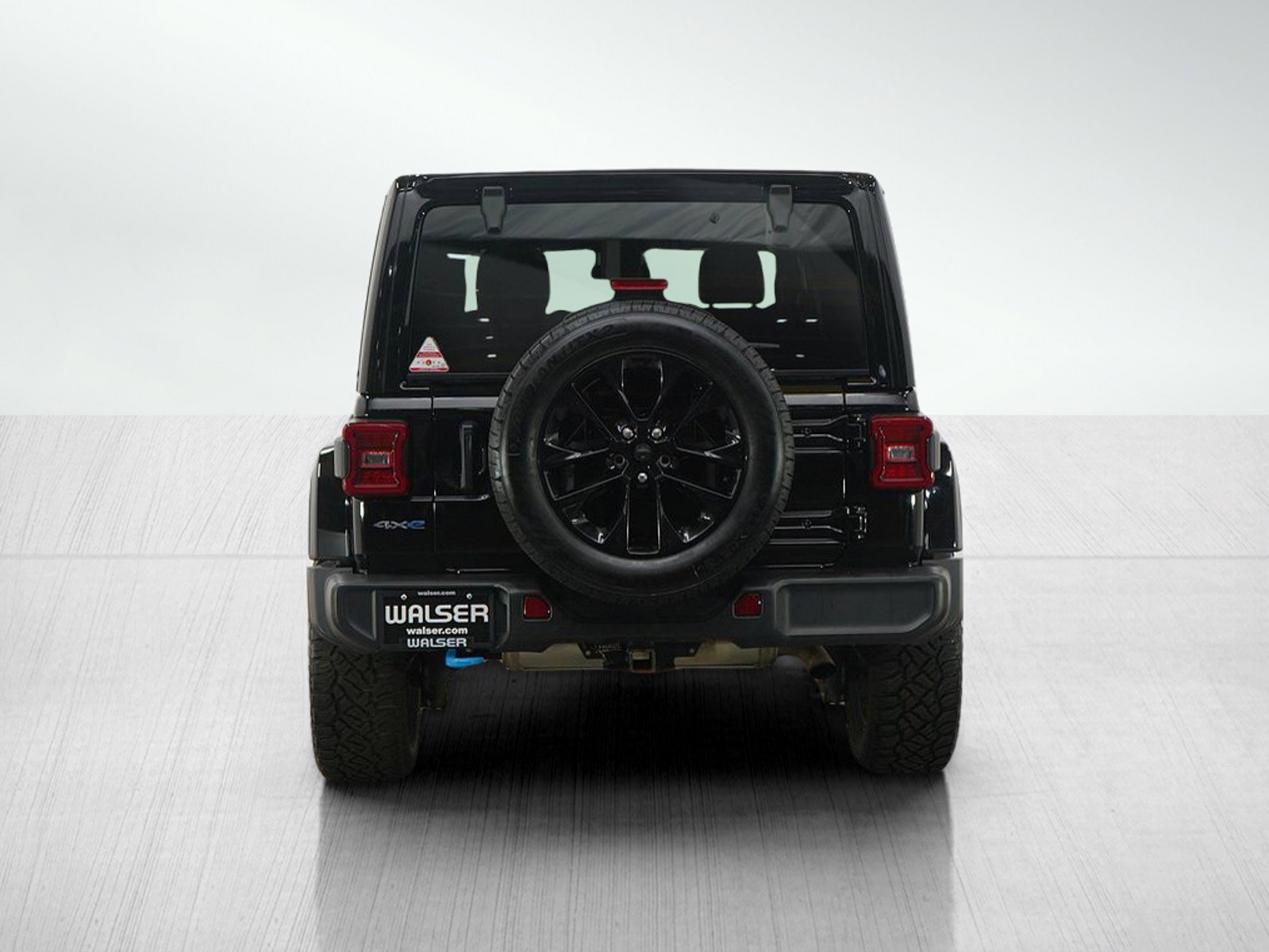 2024 Jeep Wrangler Sahara 4xe photo 4