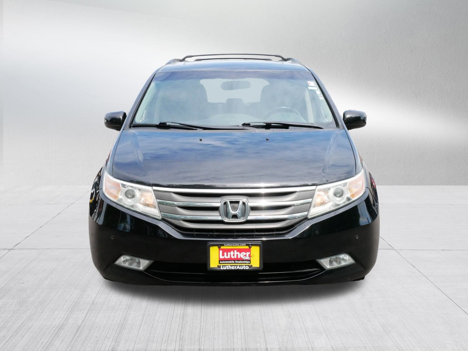 Used 2012 Honda Odyssey Touring with VIN 5FNRL5H9XCB076376 for sale in Hopkins, Minnesota