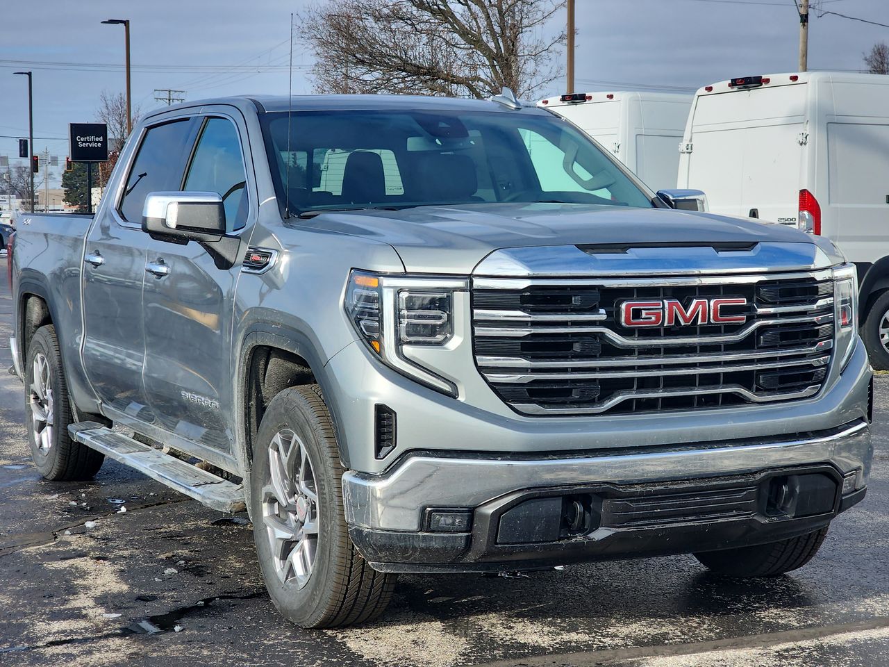 2026 GMC Sierra SLT's photo