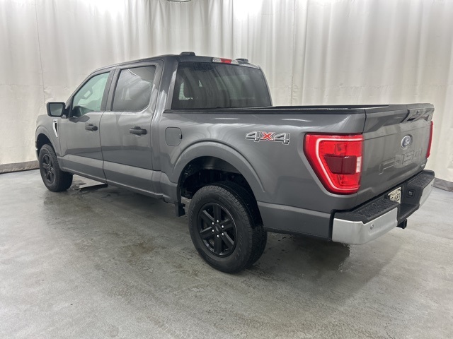 2023 Ford F-150 XLT photo 2