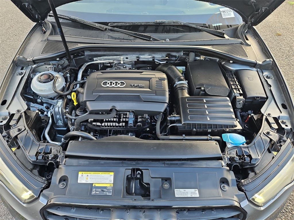 2016 Audi A3 1.8T Premium photo 33