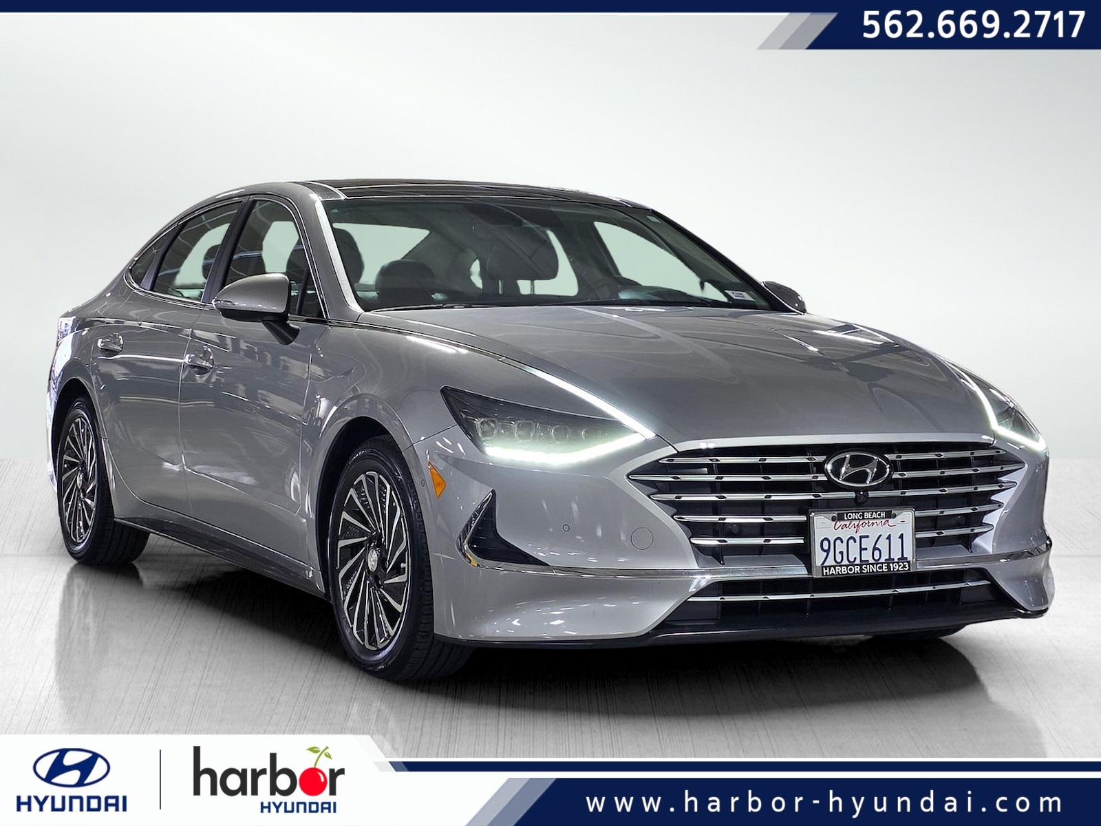 2023 Hyundai Sonata Hybrid Limited's photo