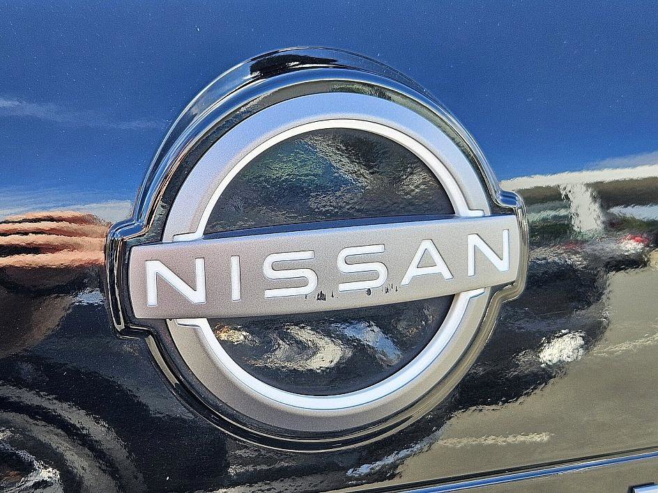 2024 Nissan Rogue S photo 11