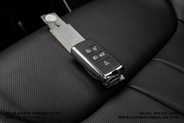 2023 Land Rover Range Rover SE photo 53
