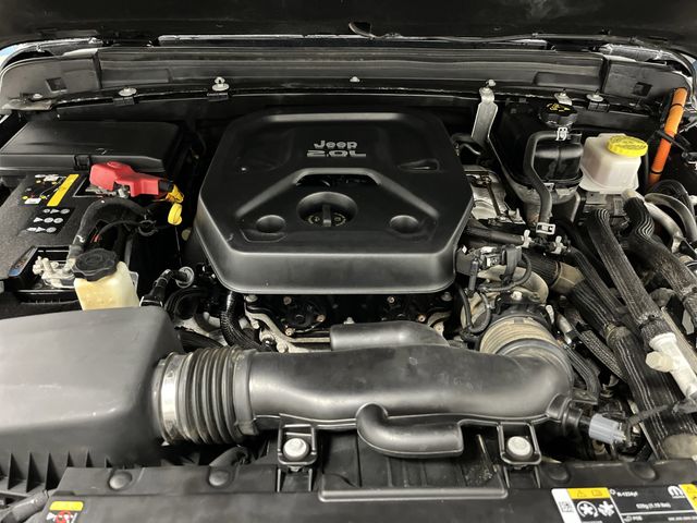 2022 Jeep Wrangler Unlimited Sahara 4xe photo 38
