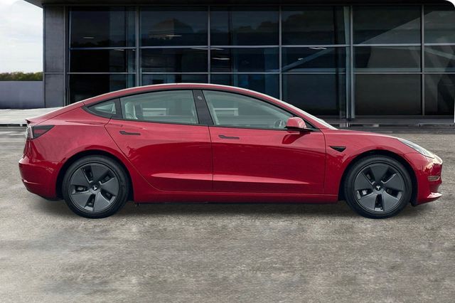 2021 Tesla Model 3 Long Range photo 3