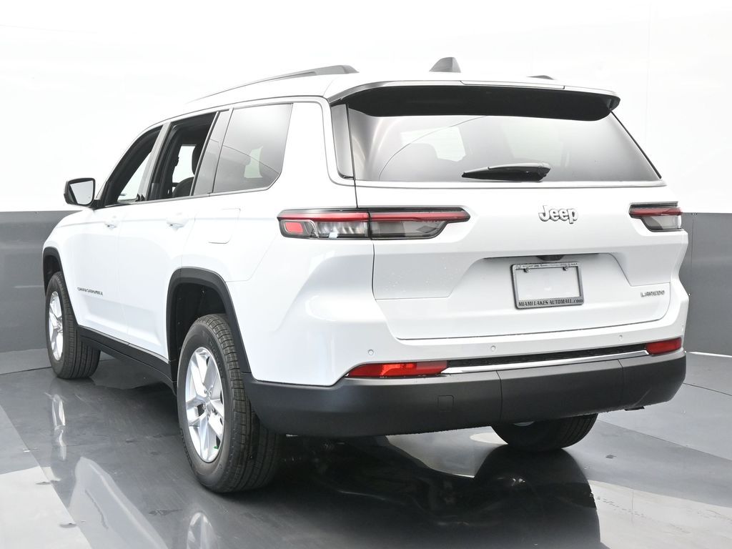 2024 Jeep Grand Cherokee Laredo photo 4