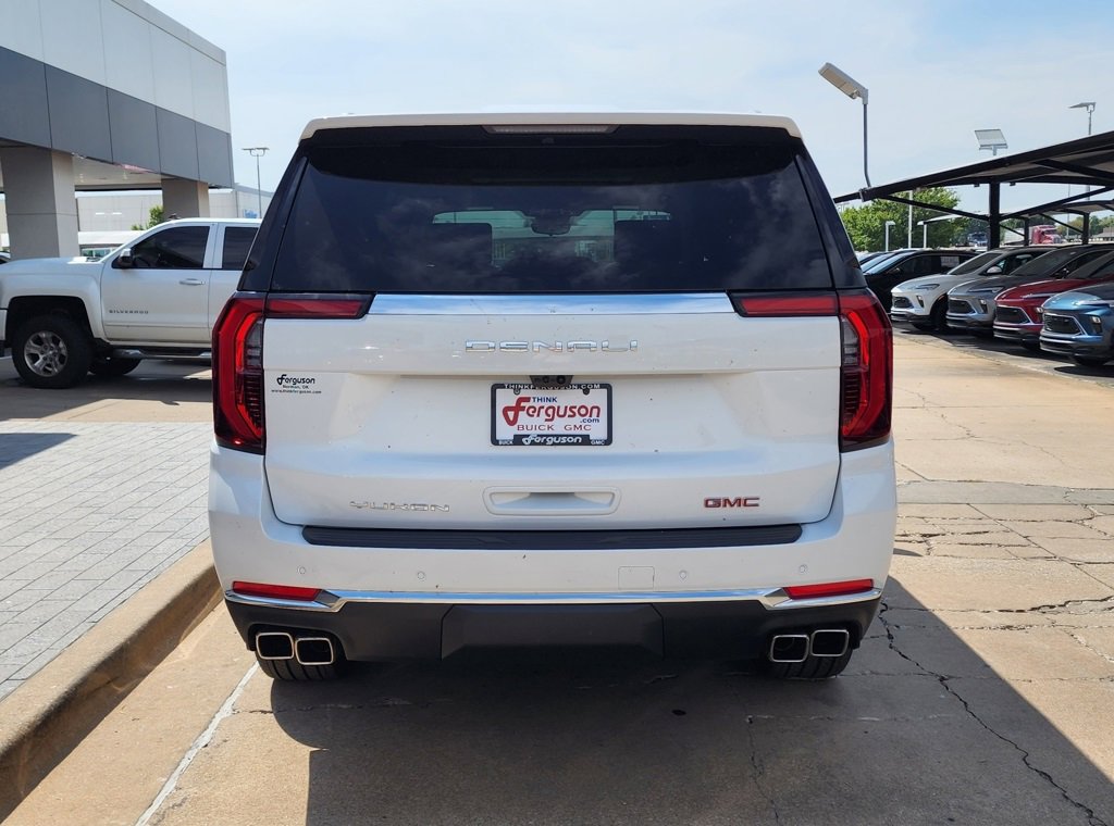 2026 Gmc Yukon XL Denali photo 3