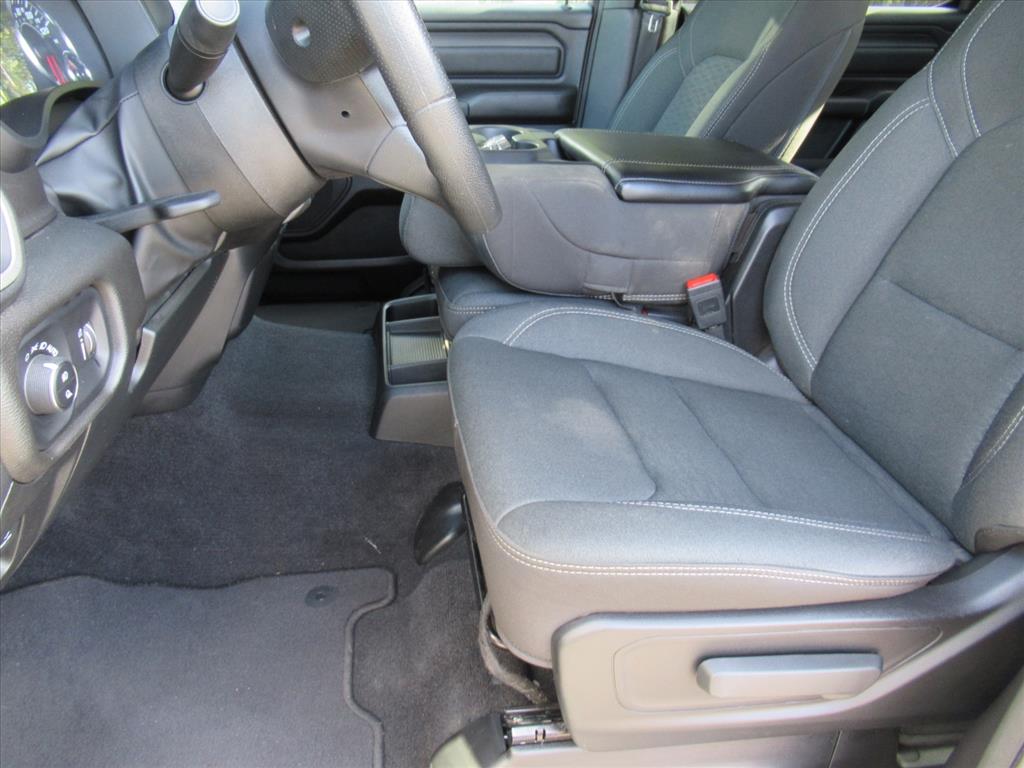 2025 Ram 1500 Tradesman photo 16