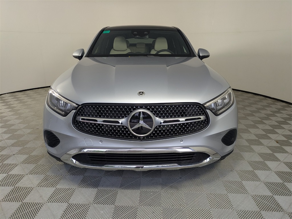 2026 Mercedes Benz GLC 300 4MATIC photo 2
