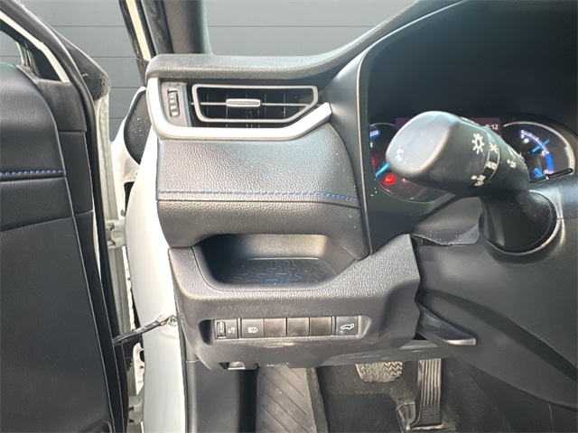 2021 Toyota RAV4 Hybrid XSE photo 15