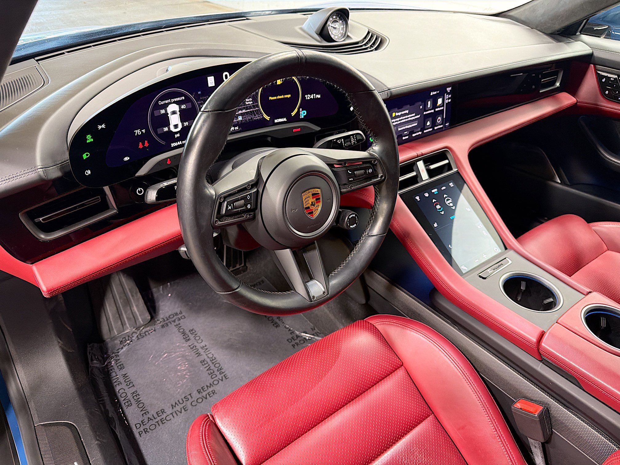 2021 Porsche Taycan Turbo S photo 4