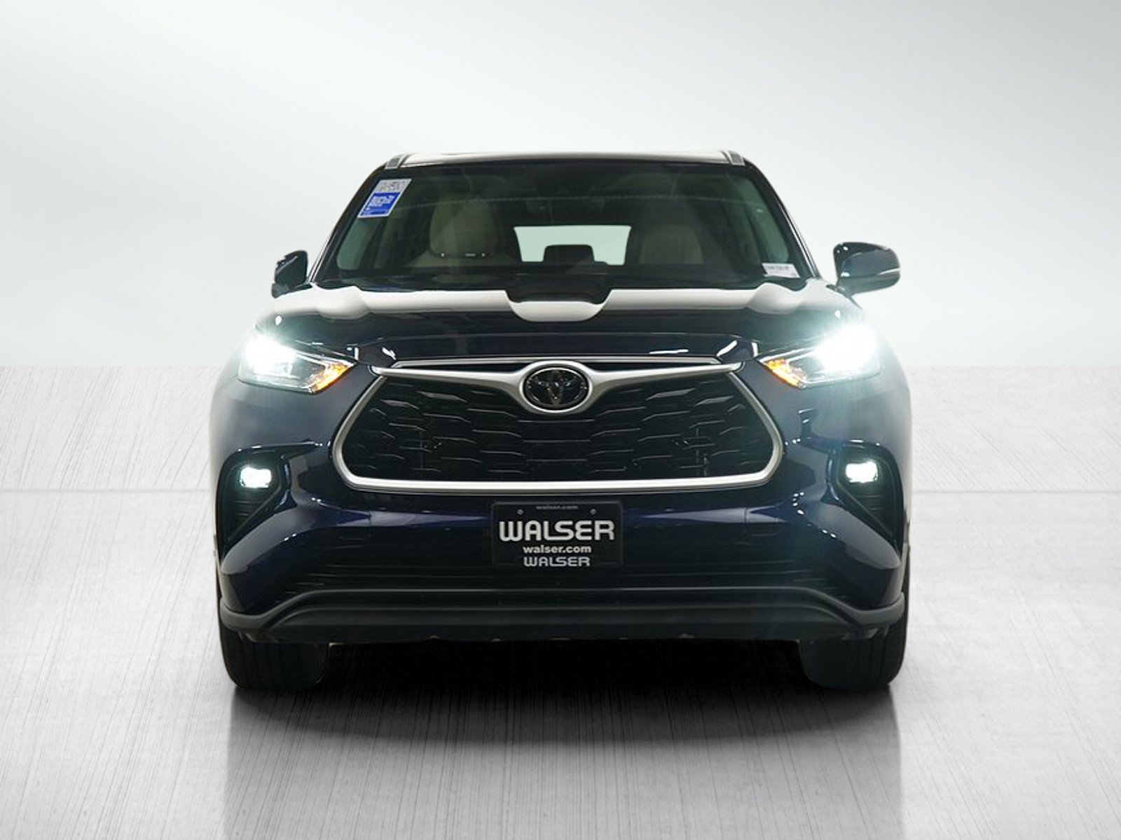 2022 Toyota Highlander XLE photo 7