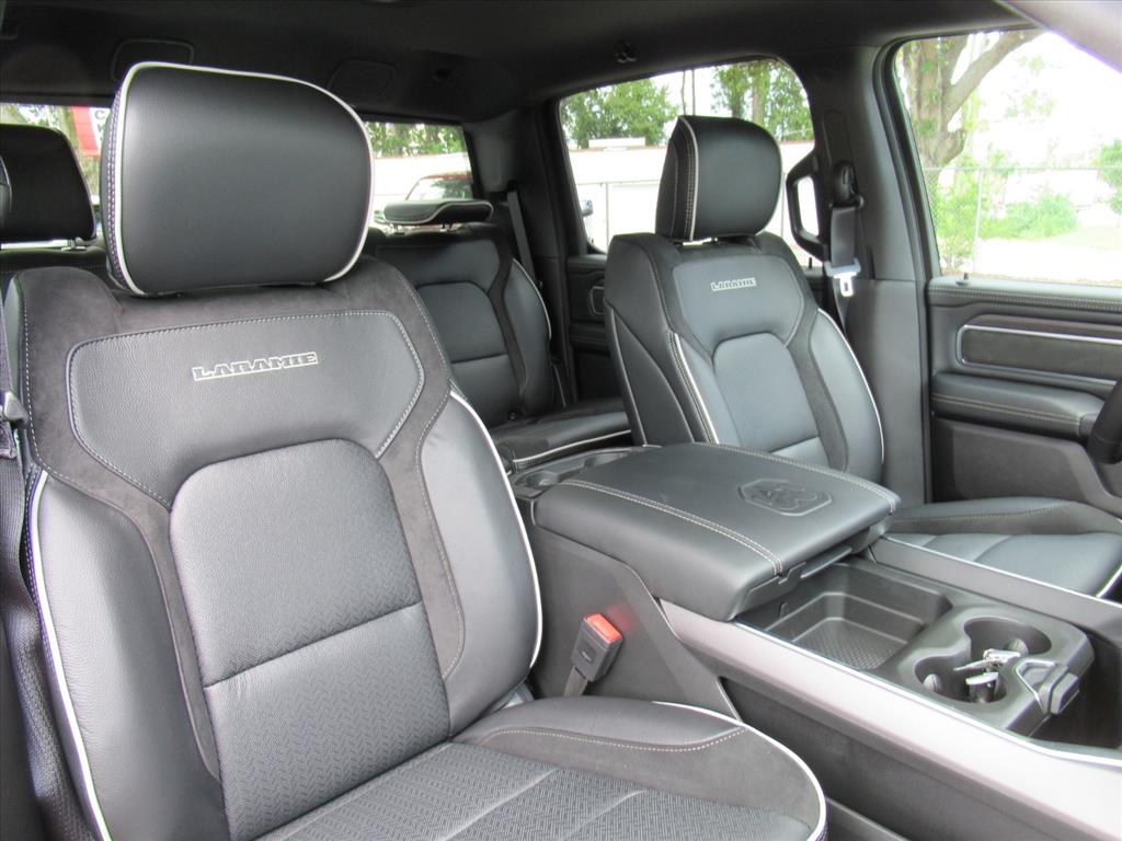 2026 Ram 1500 Laramie photo 8