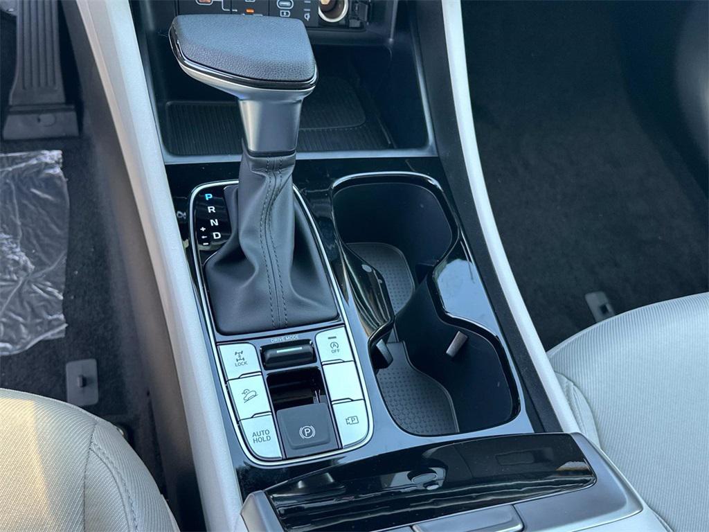 2025 Hyundai Tucson SEL photo 19